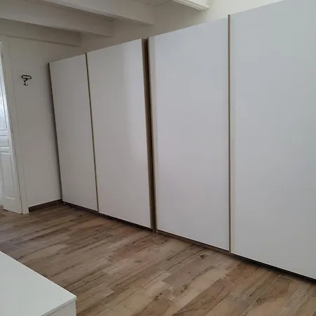 Holiday home Casa Degli Aranci, Smart Work Wifi Garden Terrace