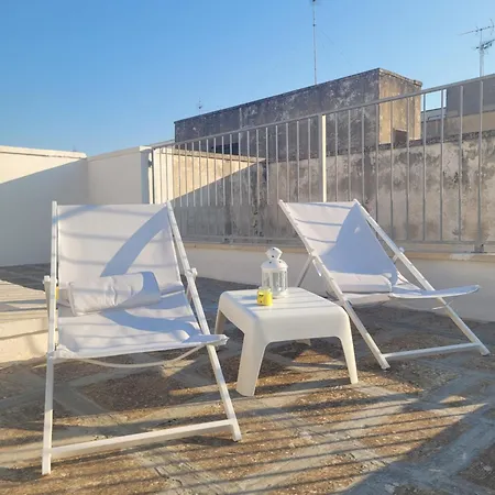 Holiday home Casa Degli Aranci, Smart Work Wifi Garden Terrace