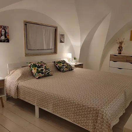 Casa Degli Aranci, Smart Work Wifi Garden Terrace *