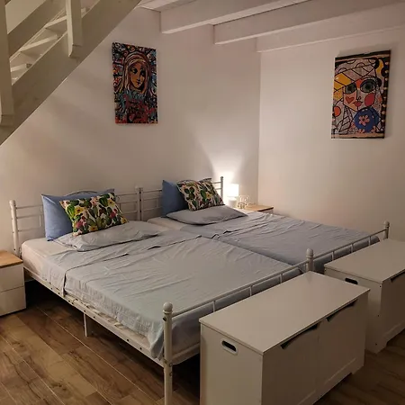 Holiday home Casa Degli Aranci, Smart Work Wifi Garden Terrace Monteroni di Lecce